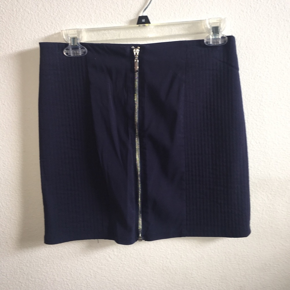 Navy blue front zipper skirt